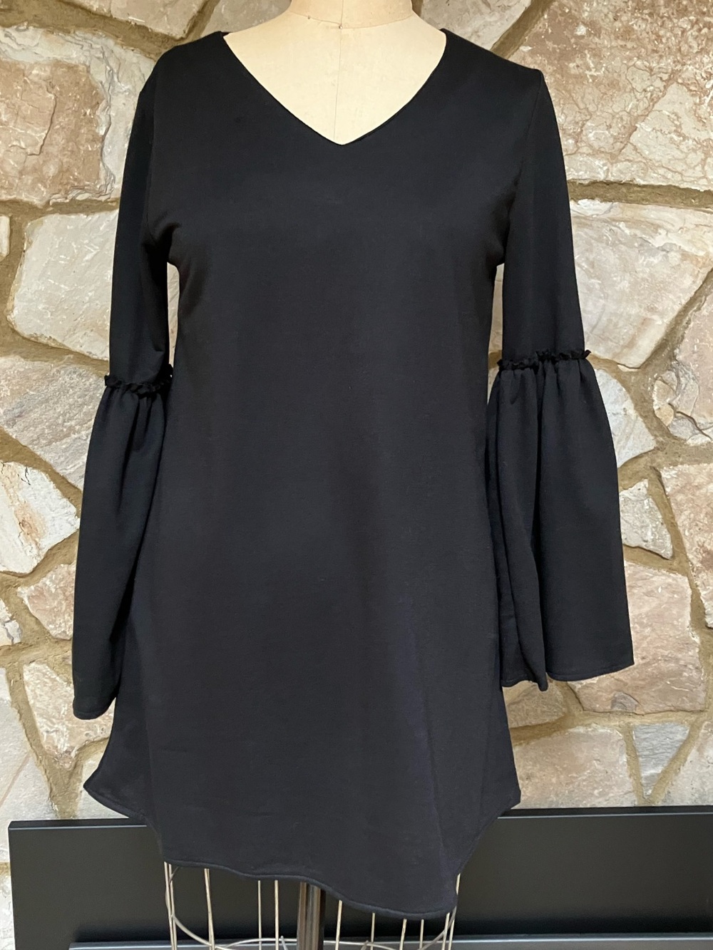 Witchy Black V-Neck Bell Sleeve Tunic